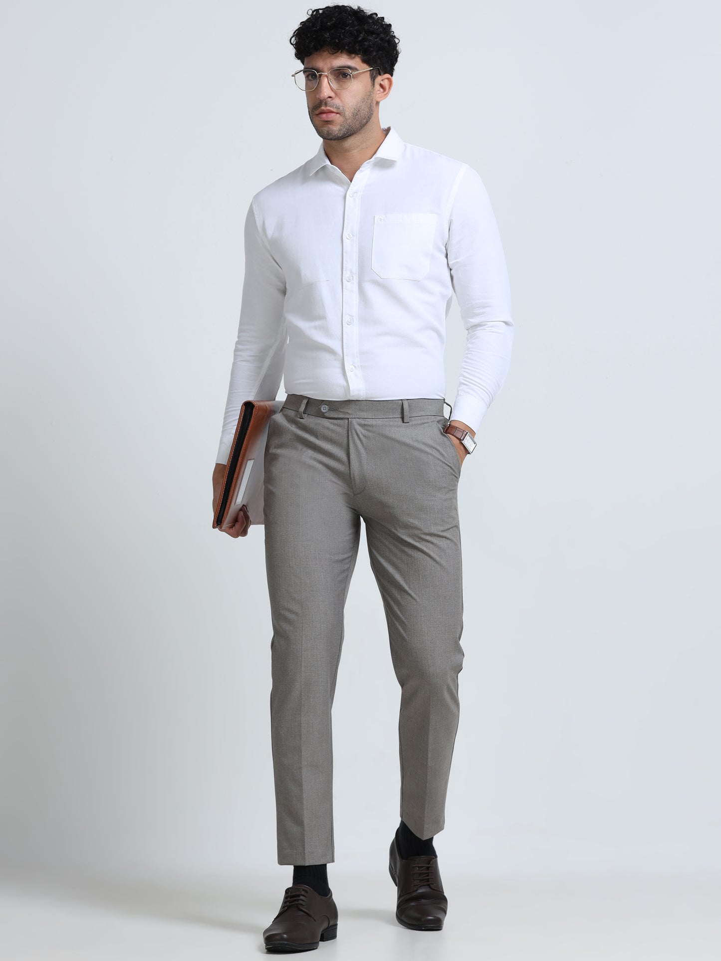 MEN’S LT GREY Slim-Fit Trousers for a Sleek, Professional Appearance