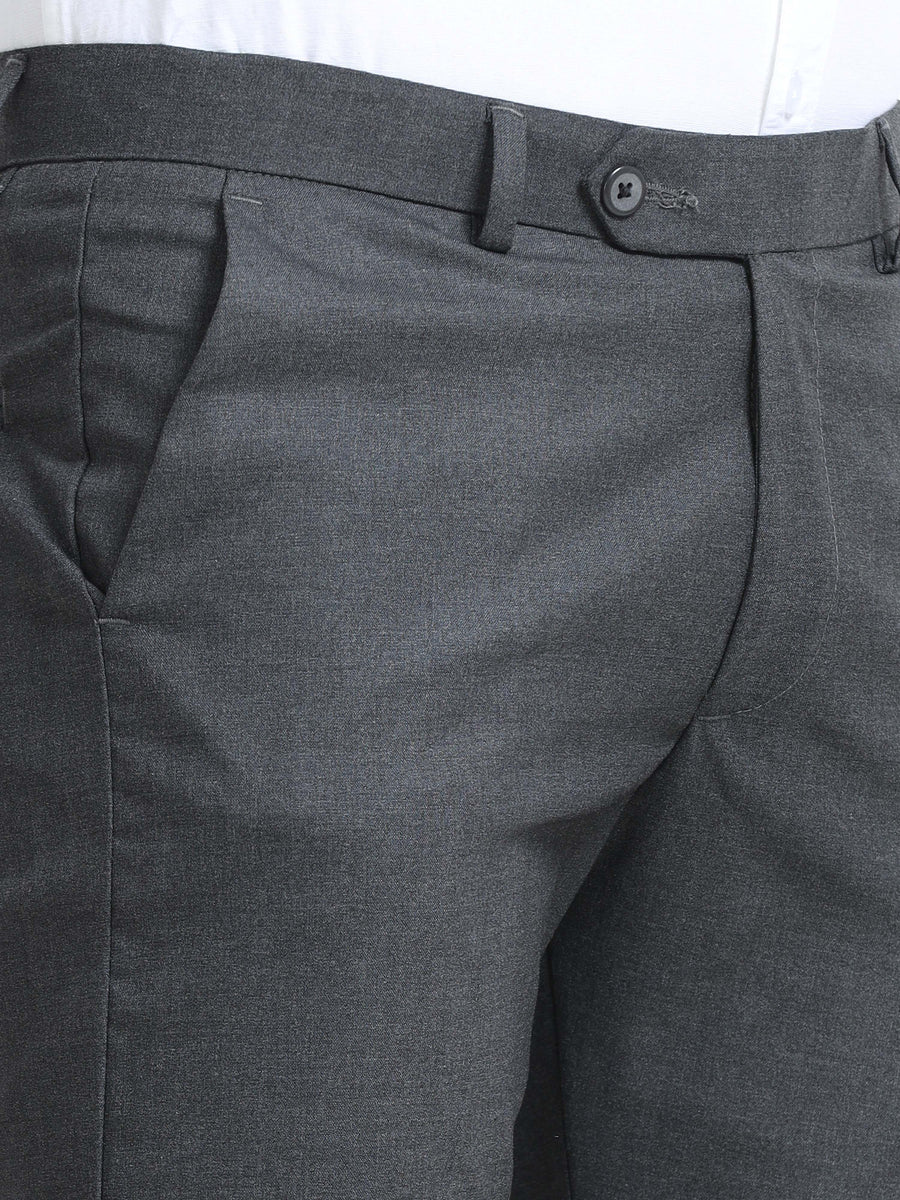MEN’S LT GREY Stylish Business Casual Look with Trousers
