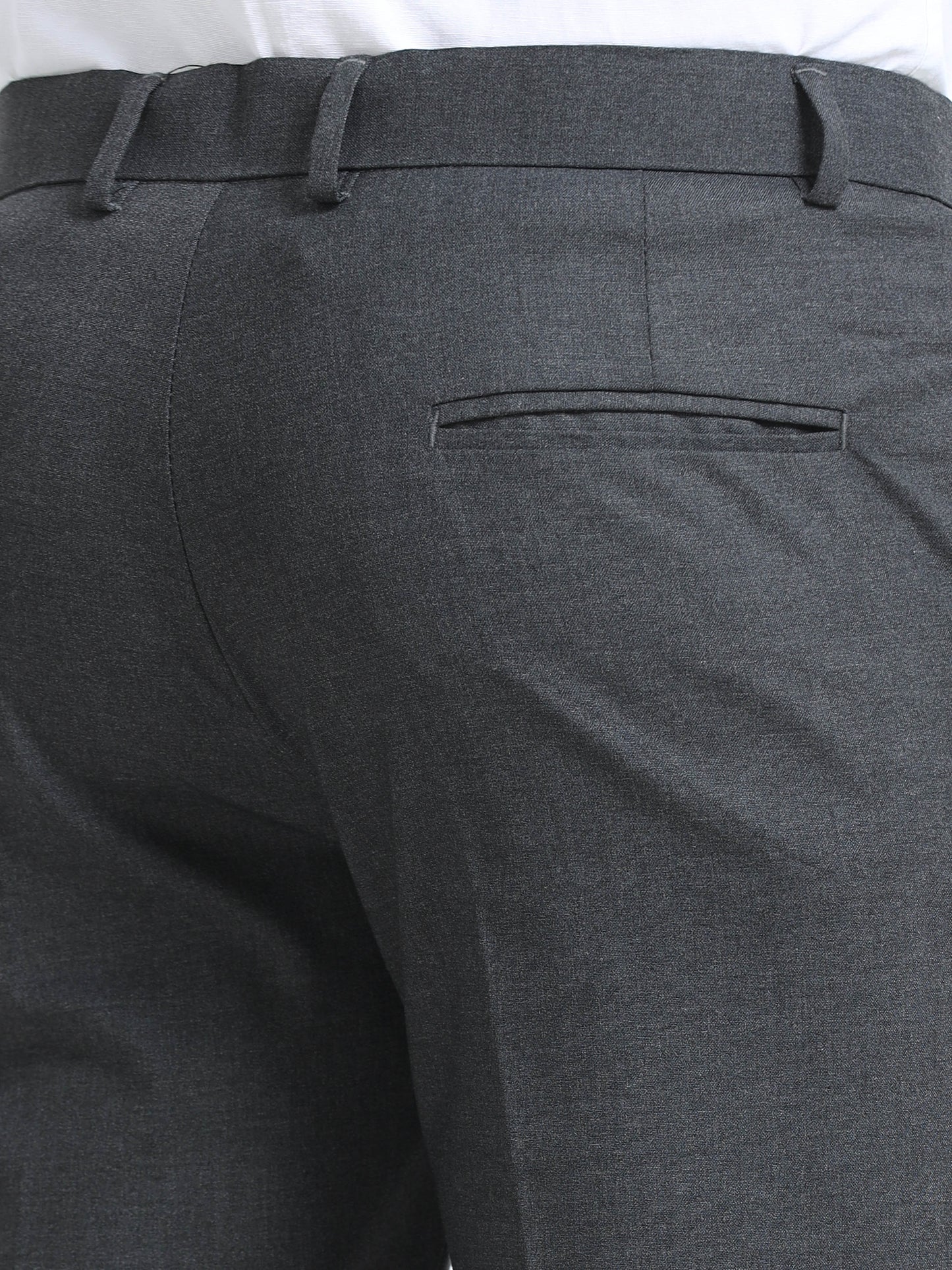 MEN’S LT GREY Stylish Business Casual Look with Trousers